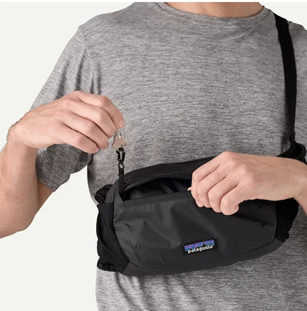 即納★定番人気!!★patagonia★TERRAVIA HIP PACK 5L★49021-BLK Patagonia Terravia Hip Pack