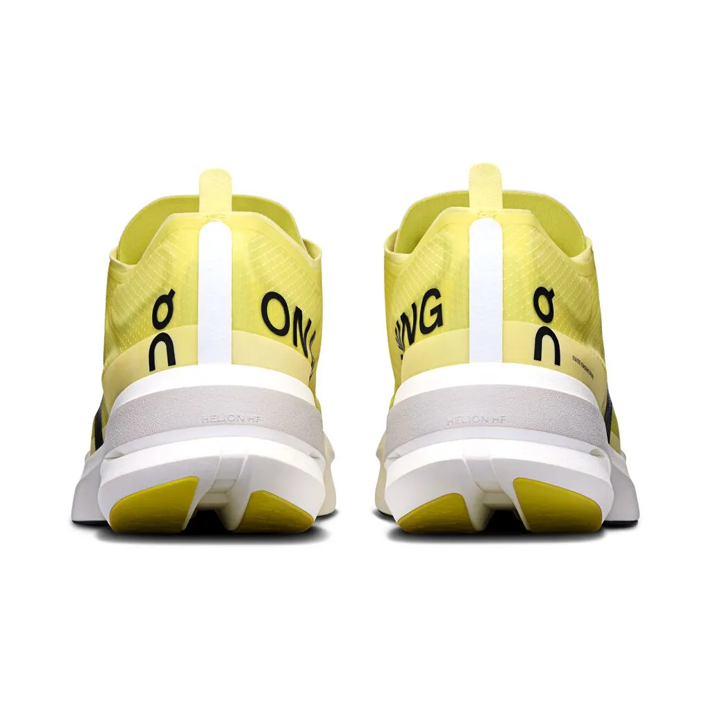 on Cloudboom Strike メンズ25.5cm Men's Cloudboom Strike | Black & White | On United States